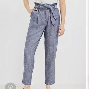LOFT NWT NEVER WORN Paperbag Taper Pants in Navy; Size Medium.